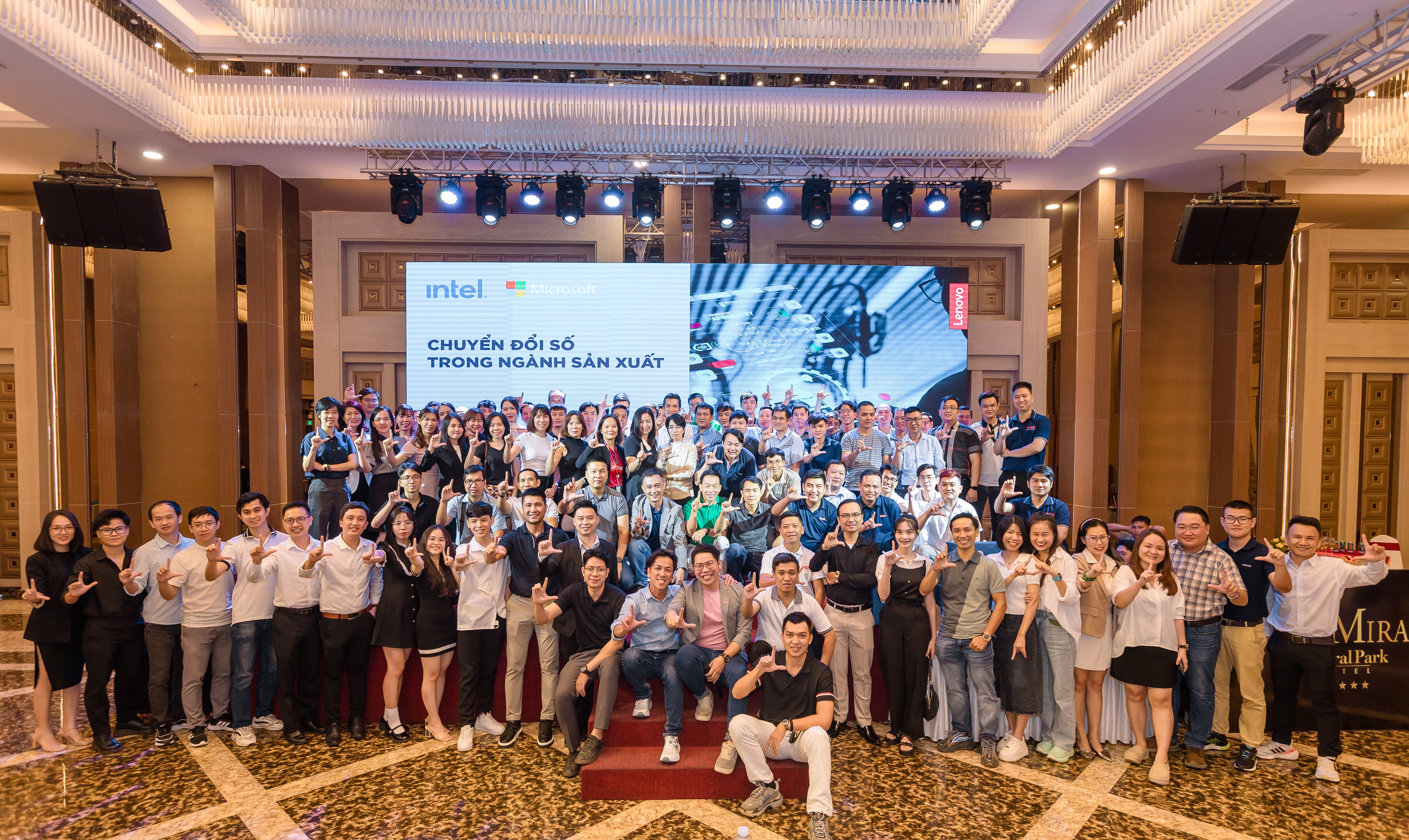 Hội nghị Chuyển đổi số ngành Công nghiệp 4.0 Lenovo x Tin Việt Tiến